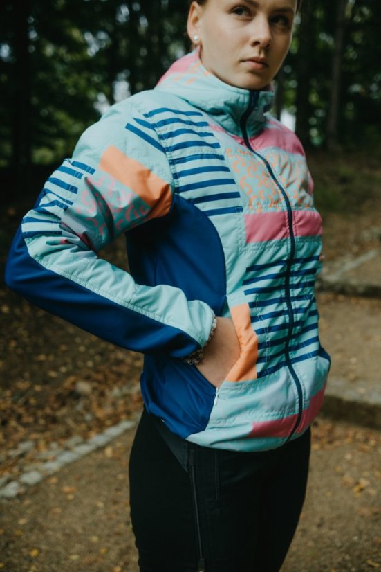 Bunda prošívaná - Proužky - Velikost: 116 - 122