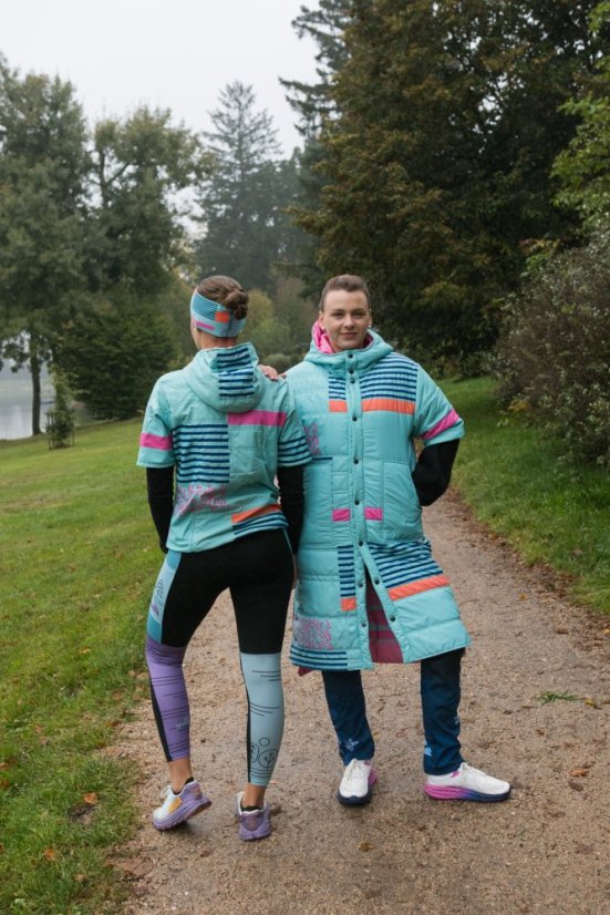 Dlouhá vesta prošívaná - Proužky