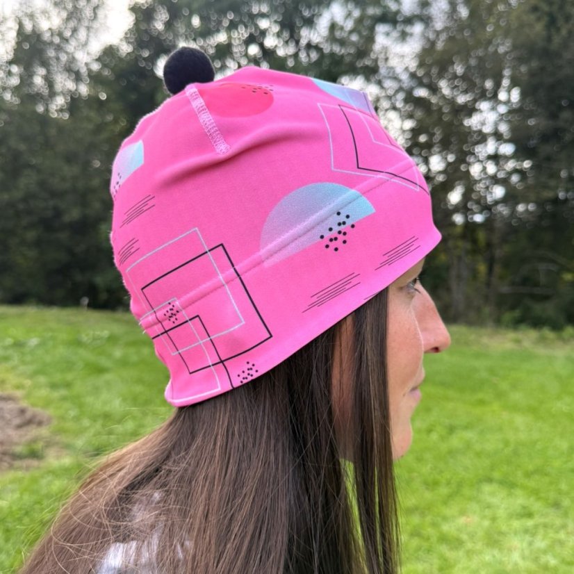 Sportovní čepice - Geometrická (růžová)